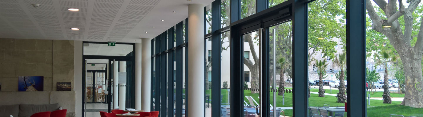 Menuiserie porte technique 1440x400