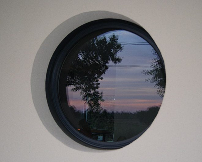 oeil-de-boeuf-saturne-chassis-circulaire-fixe-01